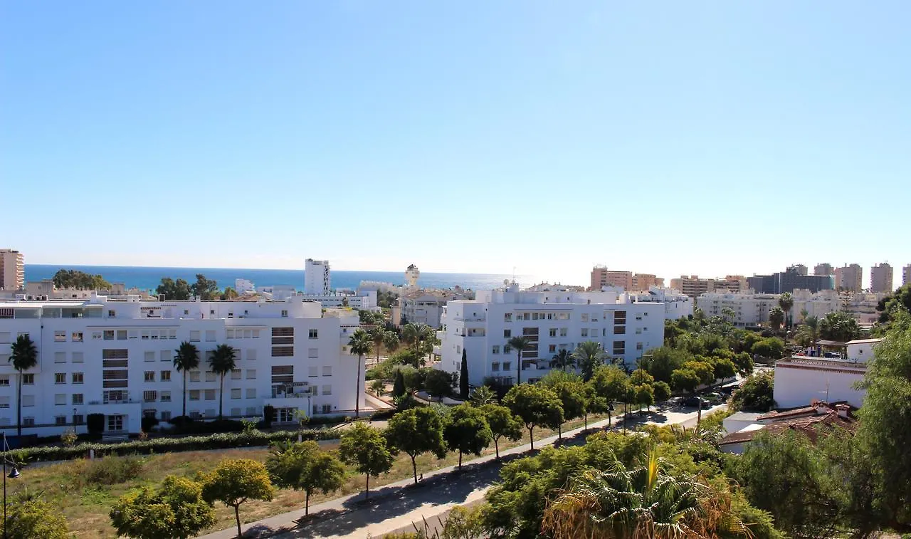 توريمولينوس Club Playa Flores