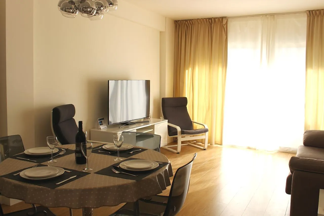 توريمولينوس Club Playa Flores